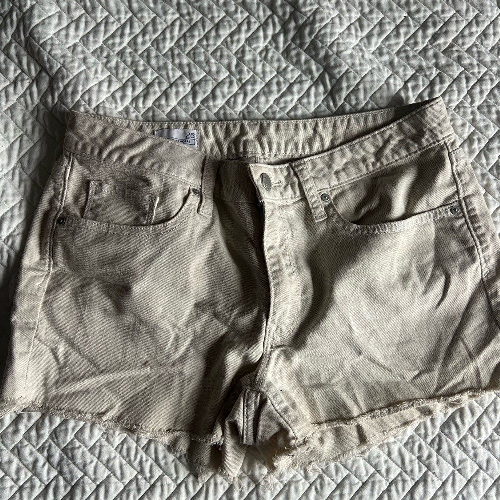 Women's Casual Tan Denim Shorts